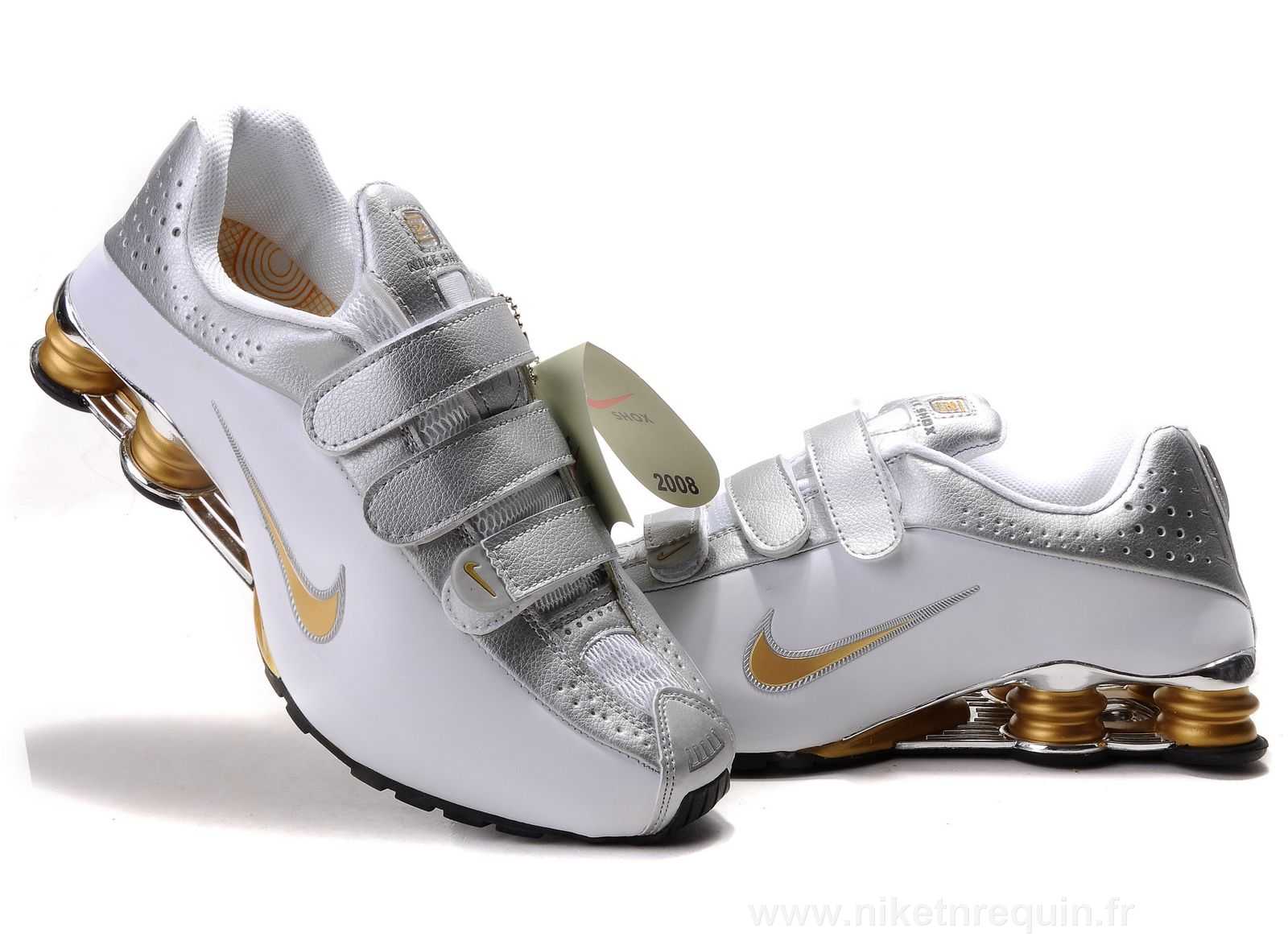 blanc et dore Nike Shox R4 avec strapes (1).JPG